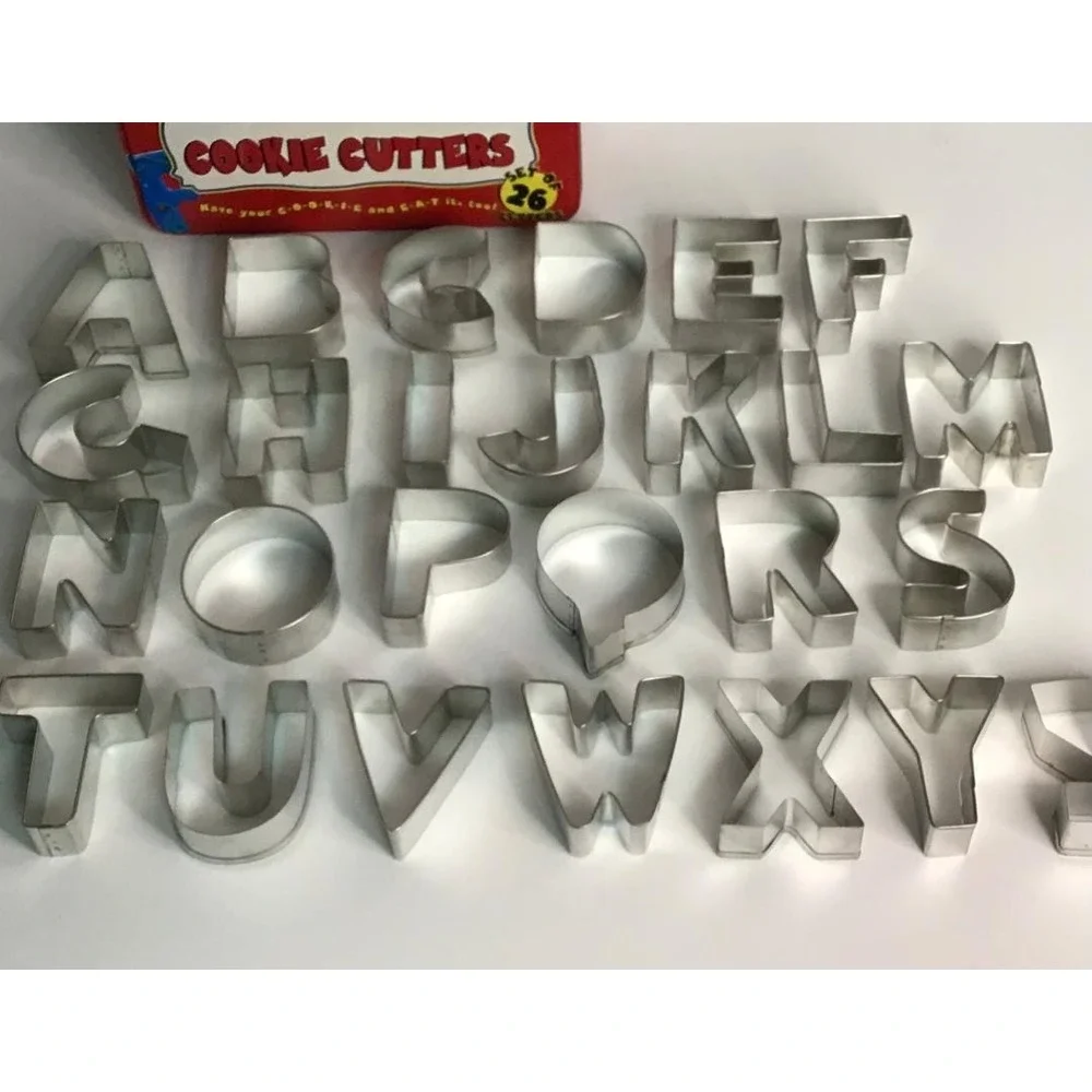 Williams‎ Sonoma ABC Alphabet Cookie Cutter Set 26 Letters with Storage Tin Box
